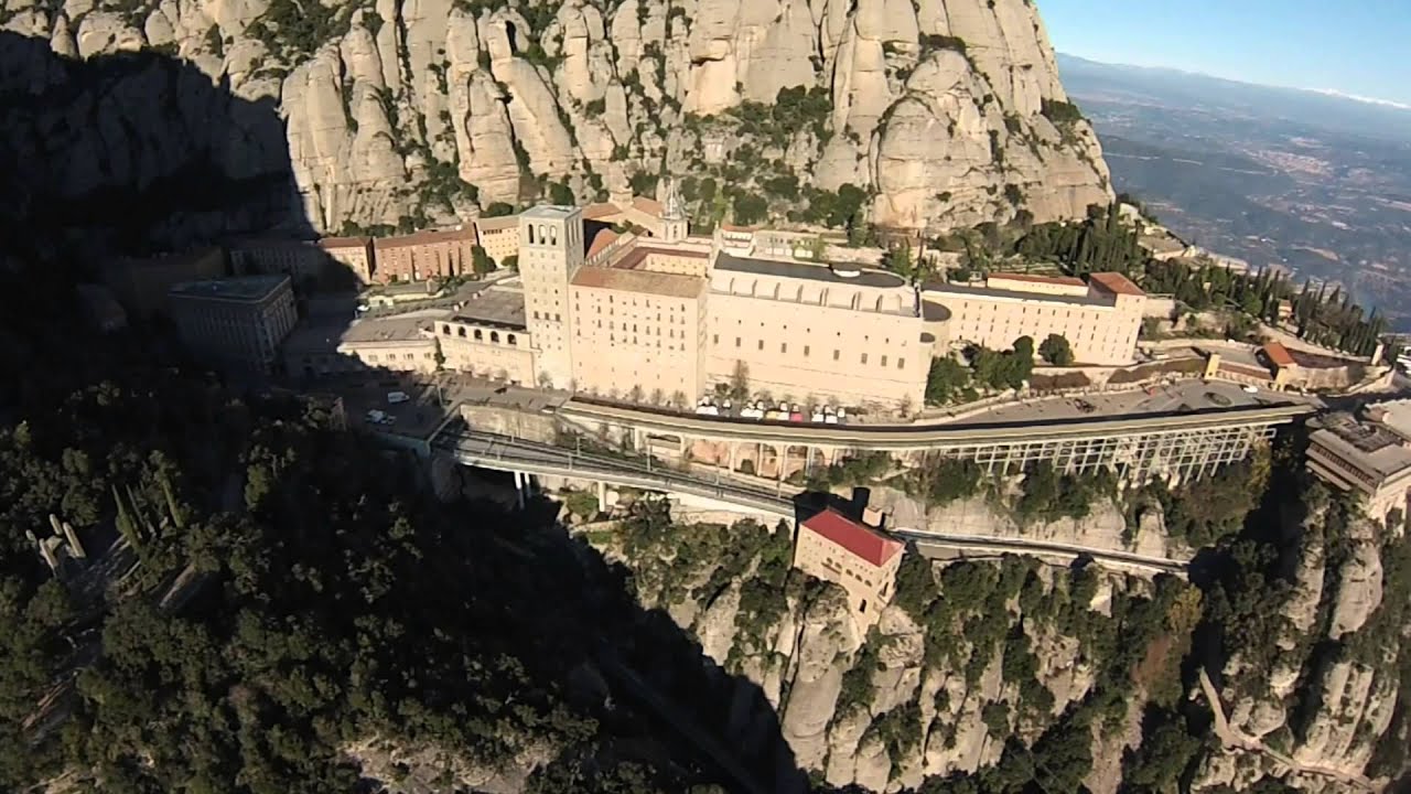 Montserrat desde el aire