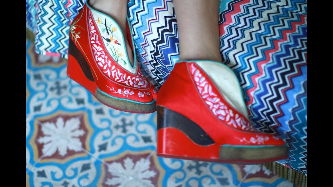 StyleLIkeU’s Early Years: Closet interview with SCARLETT ROUGE