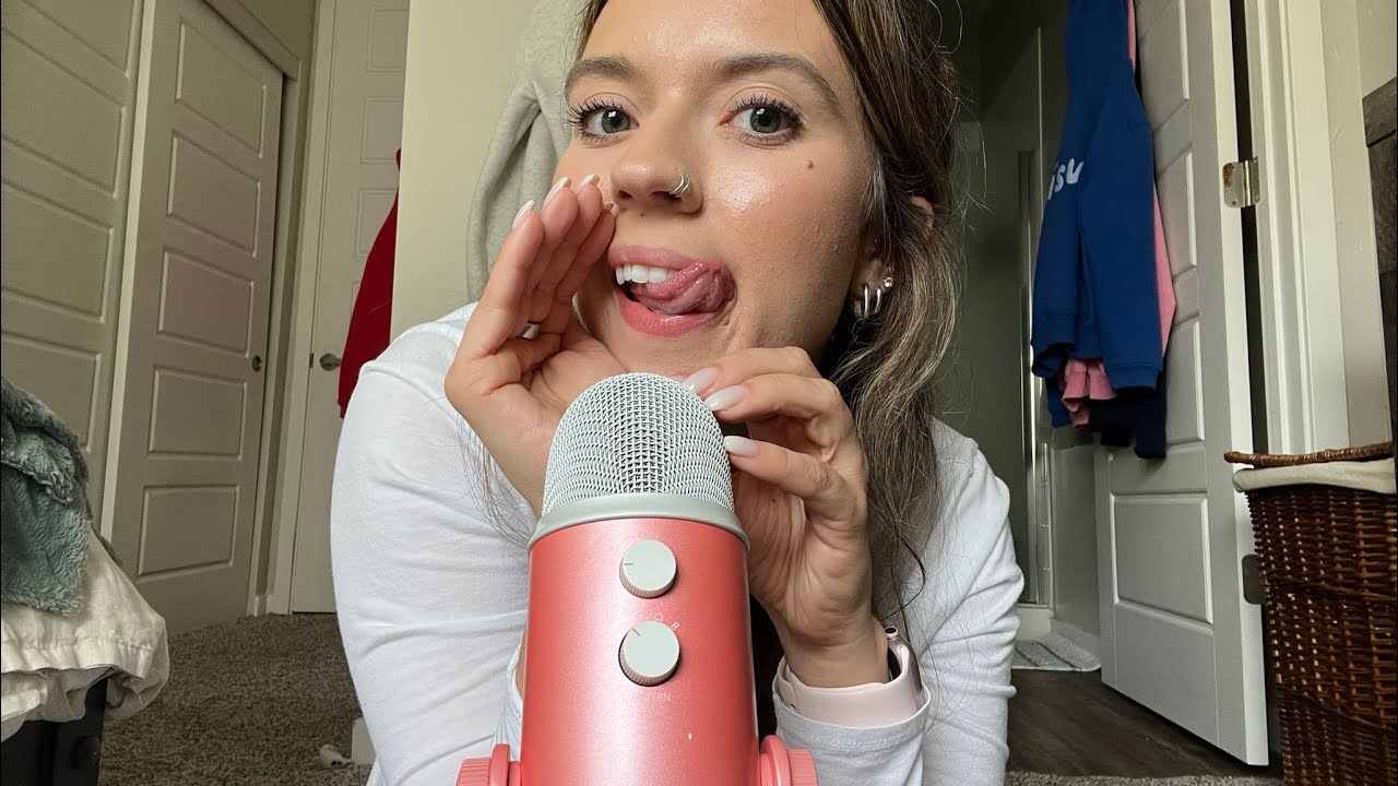 ASMR| Eating my Blue Yeti, Intense Mouth Sounds, Gum Chewing, Tapping & More