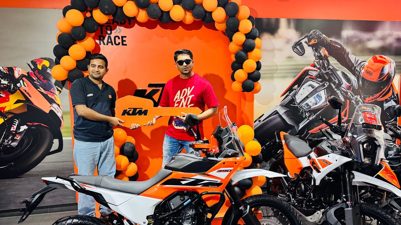 Taking delivery of Adventure 390 S | Delivery and 1st ride Review | CRUISE CONTROL❤️🔥