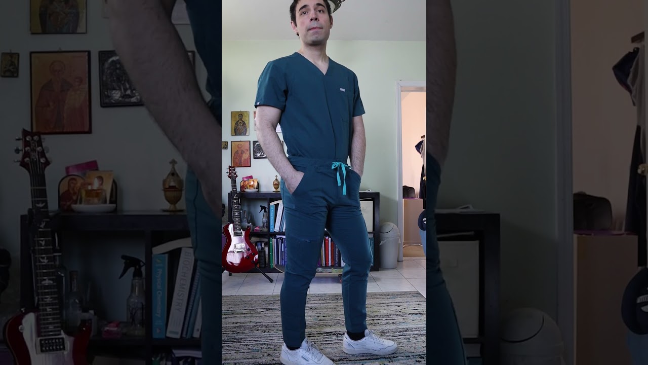 Figs try-on | #figs #figsscrubs #medstudent #medschool