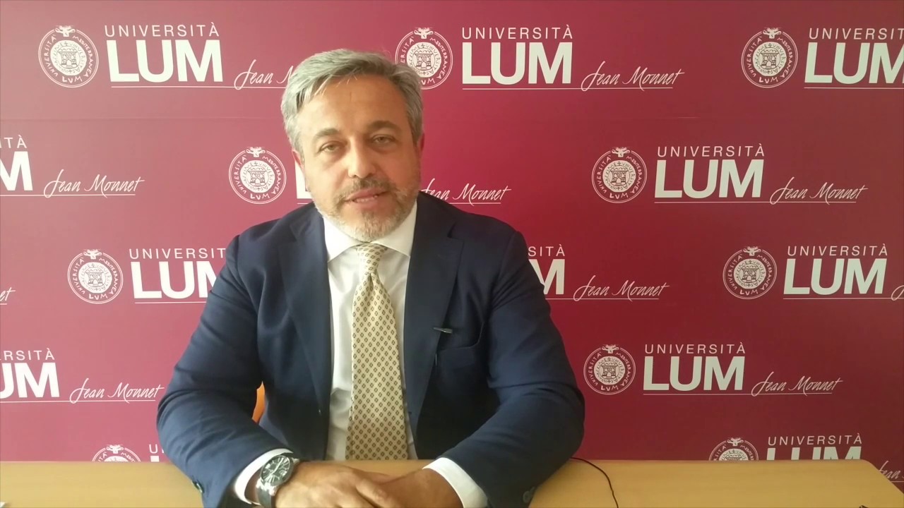 Il prof. Salvi presenta il Piano di Studi in Management dello Sport