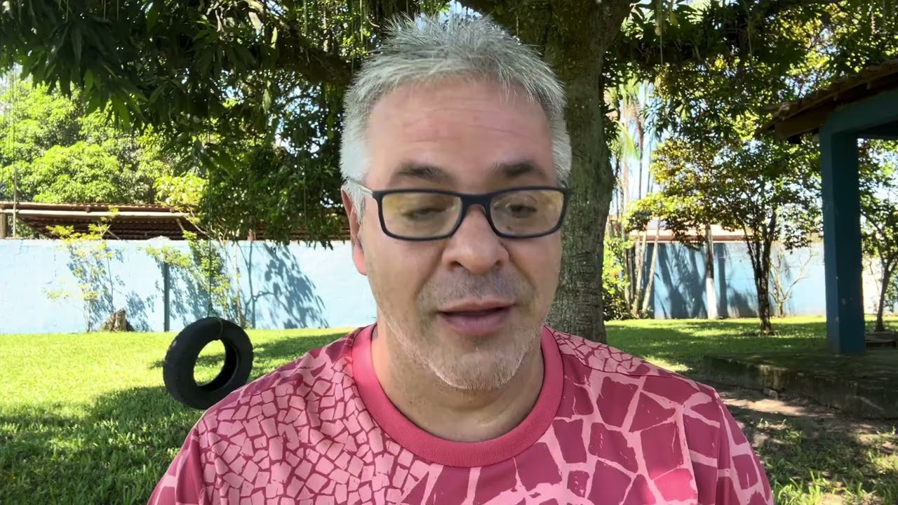 10 minutos com Emmanuel.                    Mãos unidas - lição 44