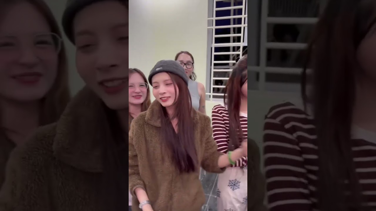 សង្សារទីចង់ដេកមួយជីង😢