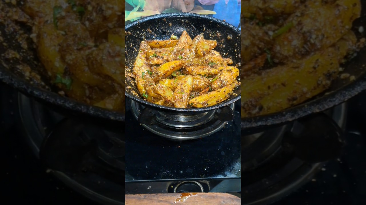 Bacho ki favourite spicy potato 🥔 😋 😍 snacks #recipe #easyrecipe #Vandana KITCHEN &hearts;️ 💖 🎶 ❤️ 🥔🌶&hearts;️💖❤️