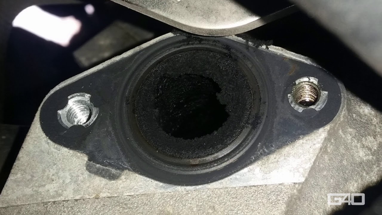 🇬🇧 🇺🇸 Очистка клапана EGR и шланга/трубки [бюджетный VW Golf Mk4 1.6 16V Часть I]