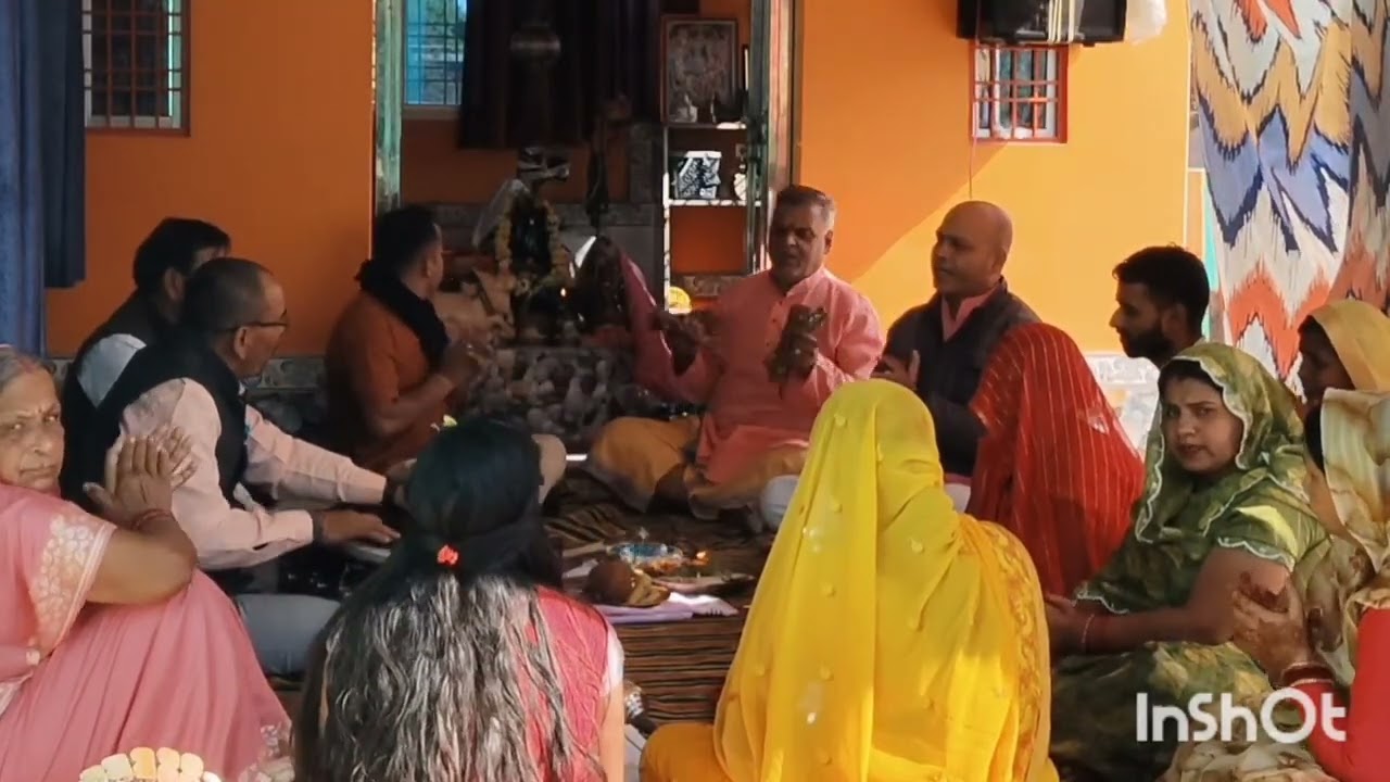 मां तेरे दरबार झुके सारा संसार मेरी सुन ले पुकार शेरावालिए 