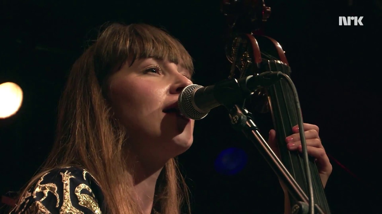Ellen Andrea Wang - Follow Me