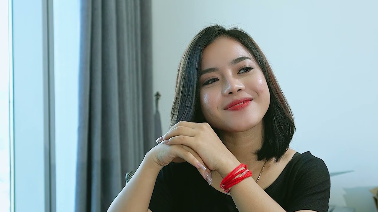 រឿង 