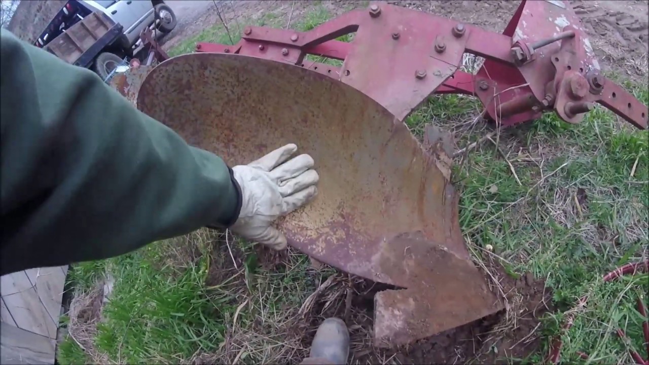 Ford 101 Bottom/Moldboard/Turning Plows