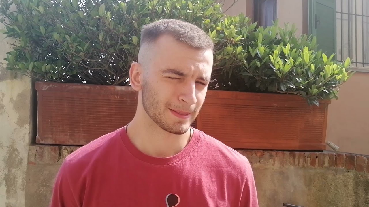 Maturandi saluzzesi al primo giorno di esami