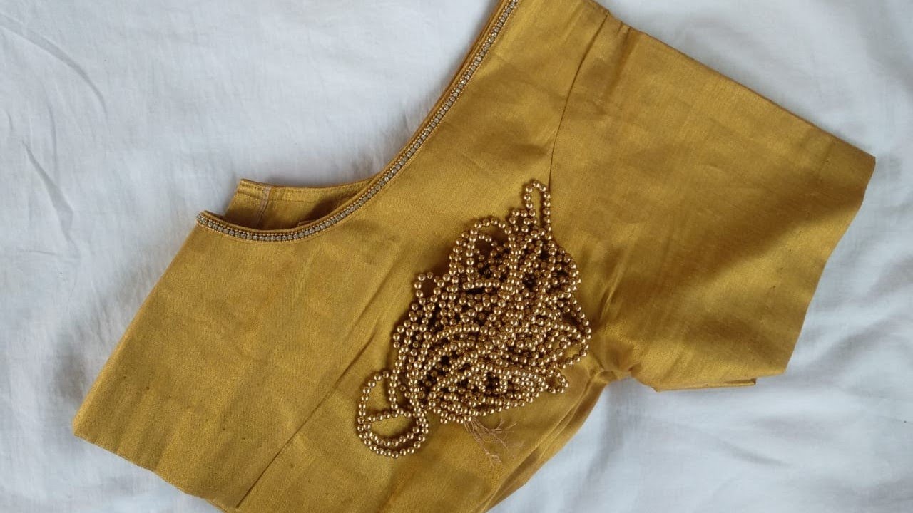 Most beautiful and simple Aari work blouse design with normal needle in stitched blouse|maggam work
