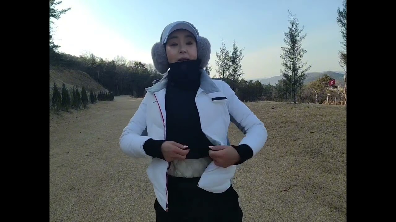 💙겨울파크골프옷차림가이드💙패딩조끼는티셔츠안에입어야따뜻해요^^