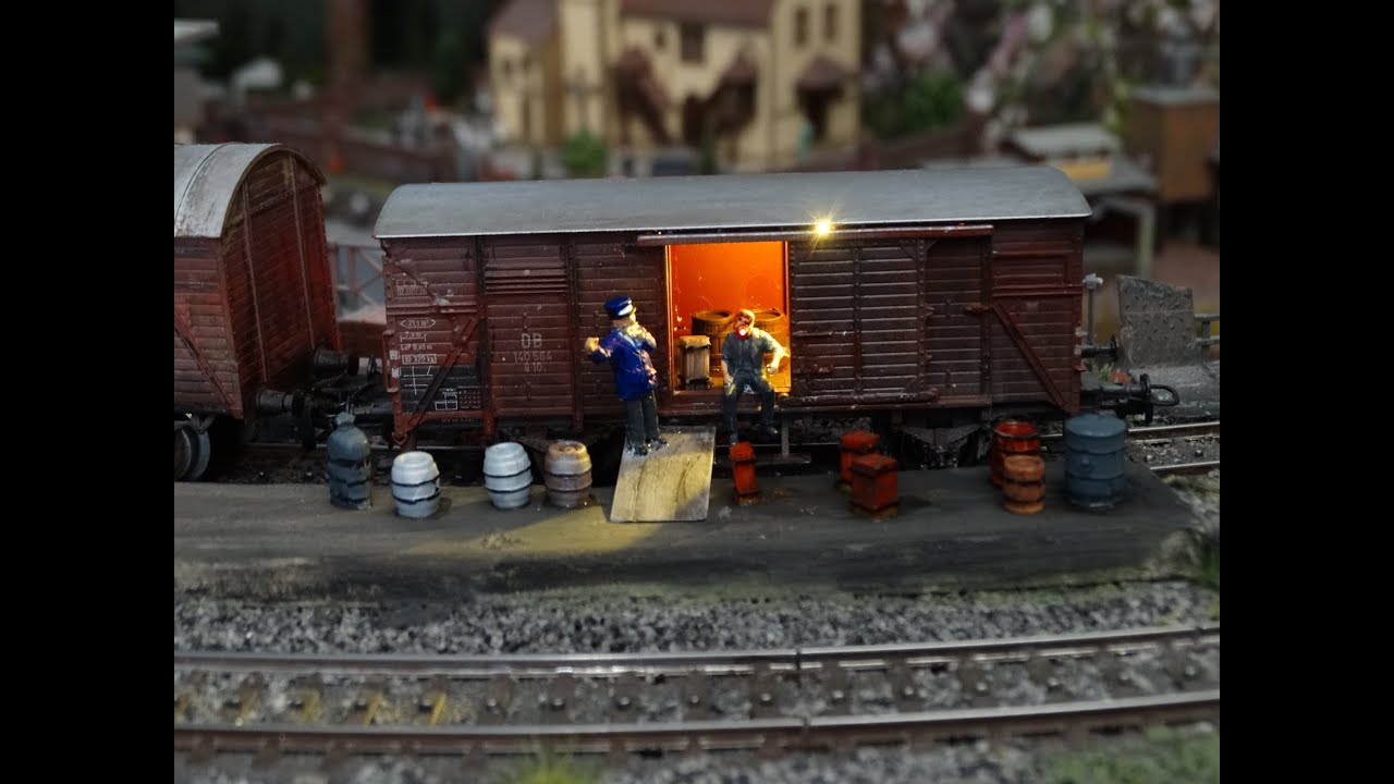 Echt rauchende Bahn Arbeiter, Verladebereich, Diorama