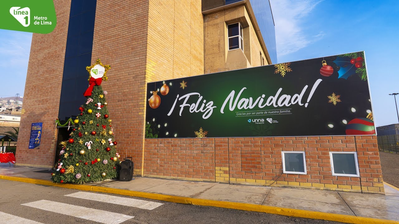 Encendido del árbol de Navidad en Línea 1 | Juntos por un viaje seguro