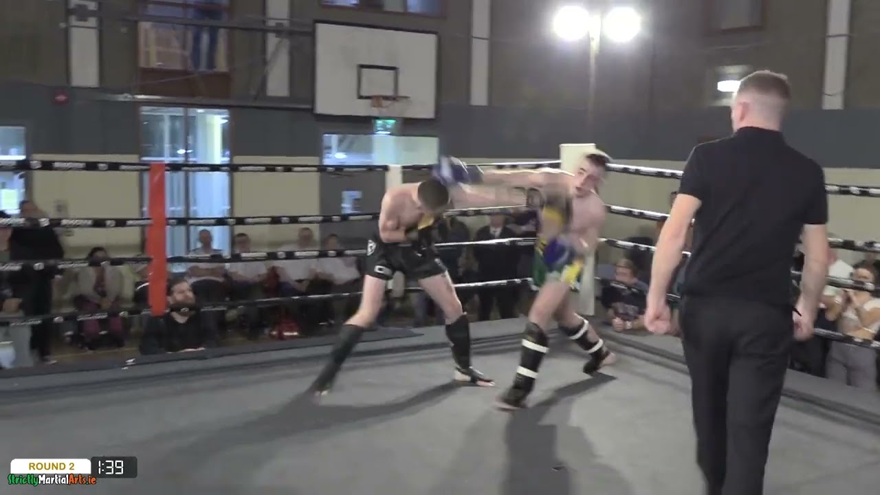 Sean Broy vs Ben Murray - Arena Kickboxing 1