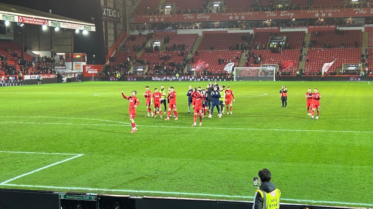 SUPER SWEDISH SUB EARNS DONS WIN