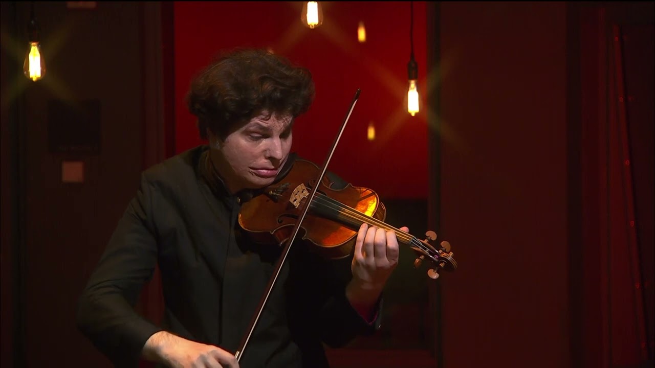 Augustin Hadelich plays Sarasate Romanza Andaluza (2021)