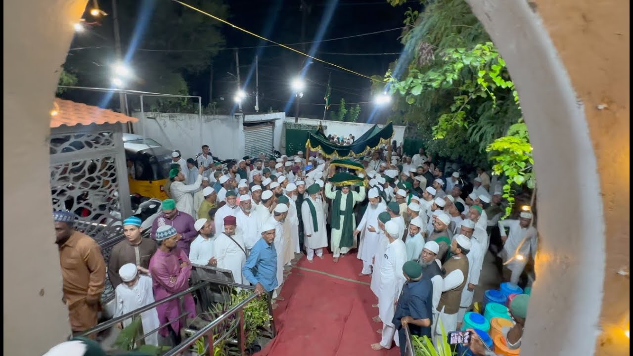 52nd Urs Hazrat Taj-ul-Urafa (RA) - Juloos-e-Sandal
