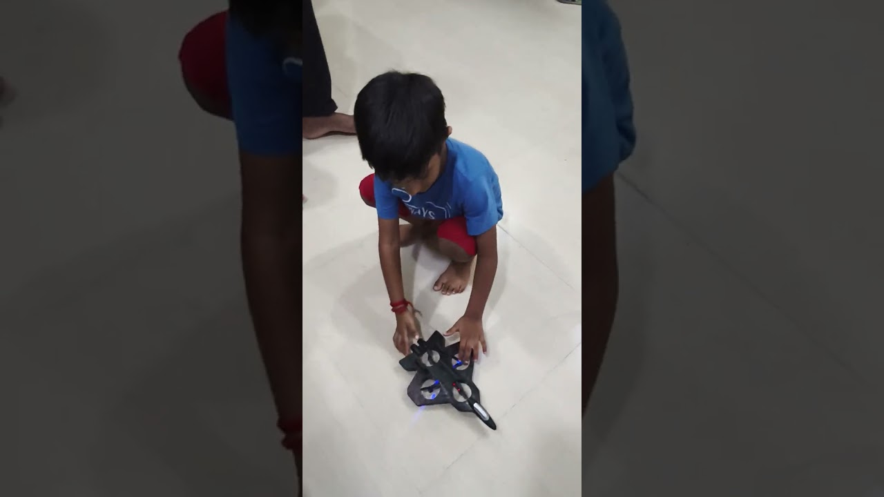 Mouni's RC Fighter plane #remotecontrol #rc #rccar #viral #reels #video #shorts #fighterjet #toys  