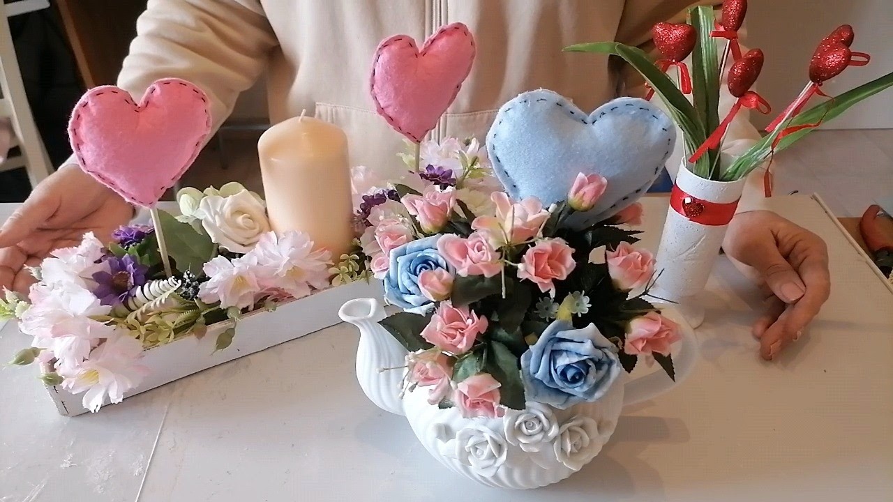 TRE IDEE DI CENTROTAVOLA CON CUORI E FIORI