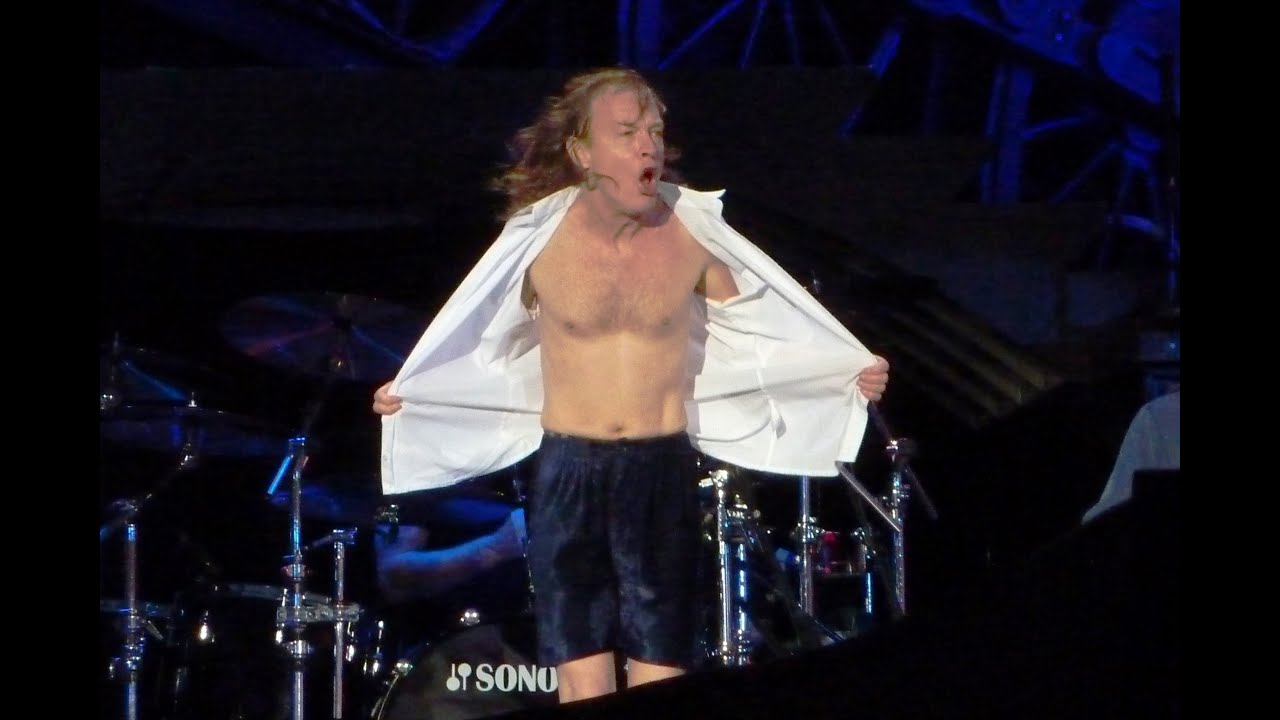 AC/DC - THE JACK + Angus Strip - Berlin 22.06.2010 (
