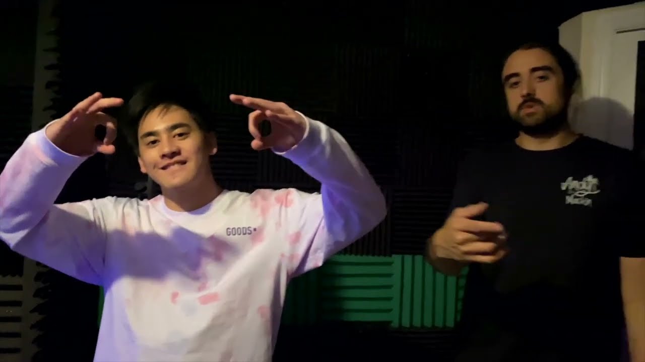 Batara - feeling blue (feat. andybemackin) (Official Video)
