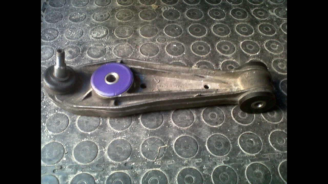 DIY fitting poly bushes to Porsche 996 and Boxster coffin arms.