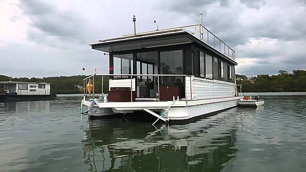48 Custom House Boat - Walkthrough