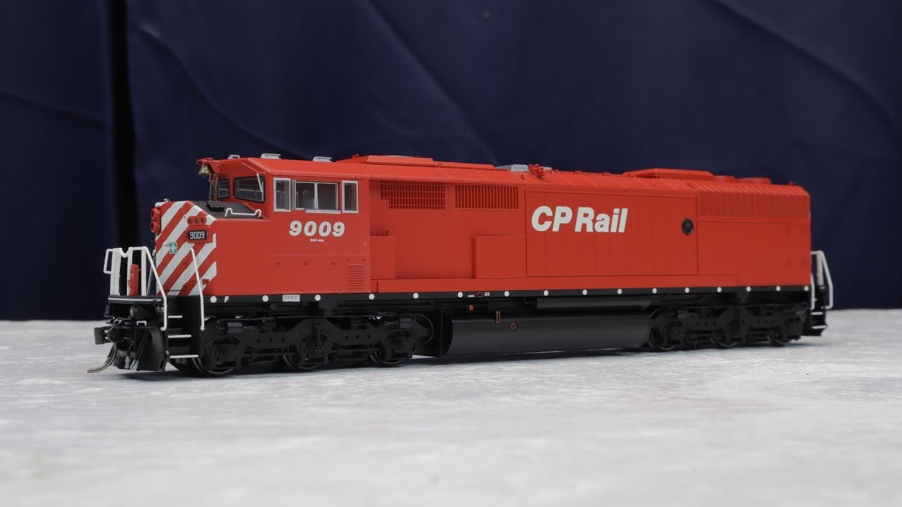 Review: Bowser SD40-2F With ESU LokSound