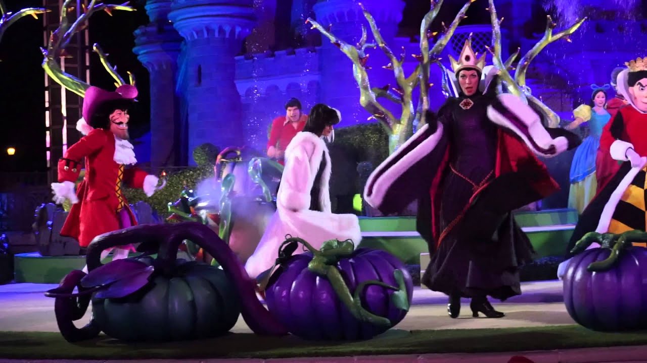 Disneyland Paris 2015 - C’est Bon d’être Vilain avec les Méchants Disney !