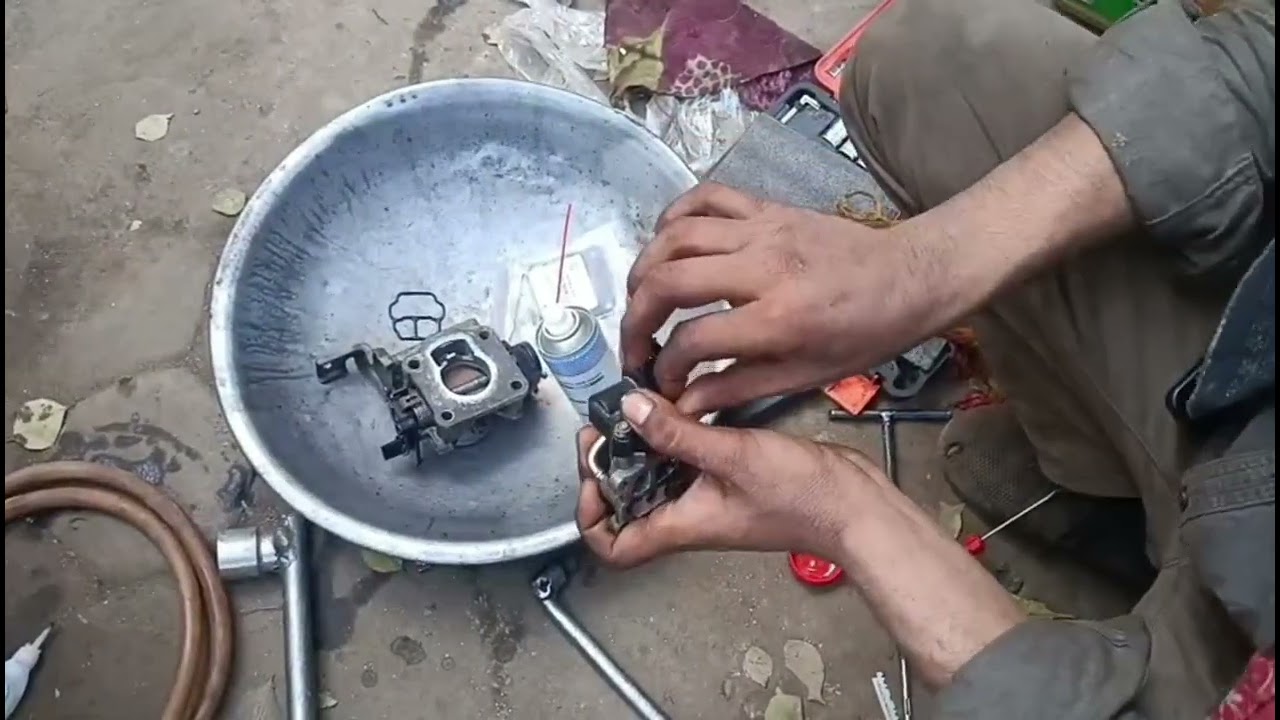Maruti Suzuki WagonR throttle body clean 🪥 How to clean throttle body clean  🫧#throttlebo#clean 