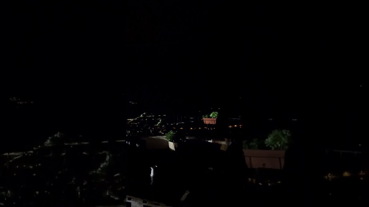 SONIDO DE LLUVIA PARA DORMIR Y DESCANSAR (PILOTO)