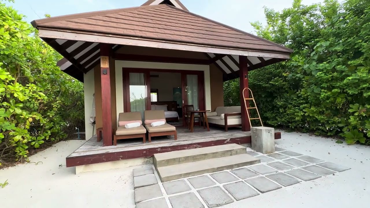 Beach villa Room Tour @ VARU by Atmosphere