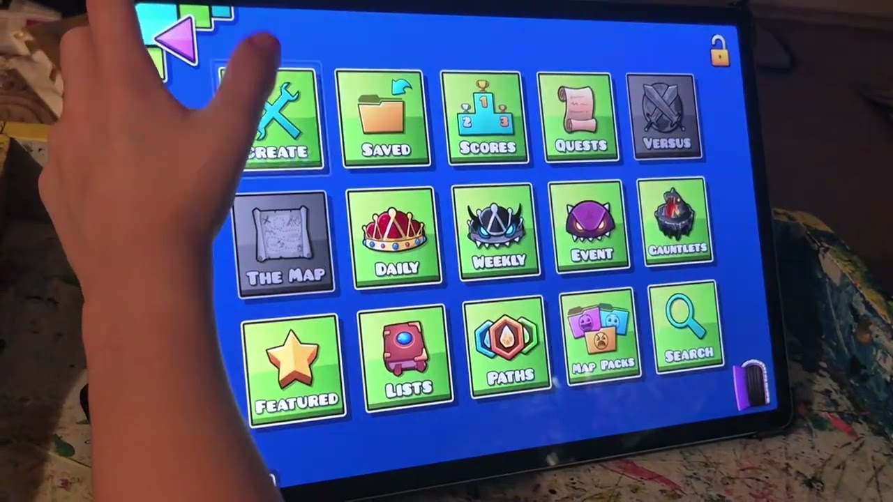 I played RECENT TAB and GD RANDOMIZER AND some other levels toooooooo!!!!!!!!!