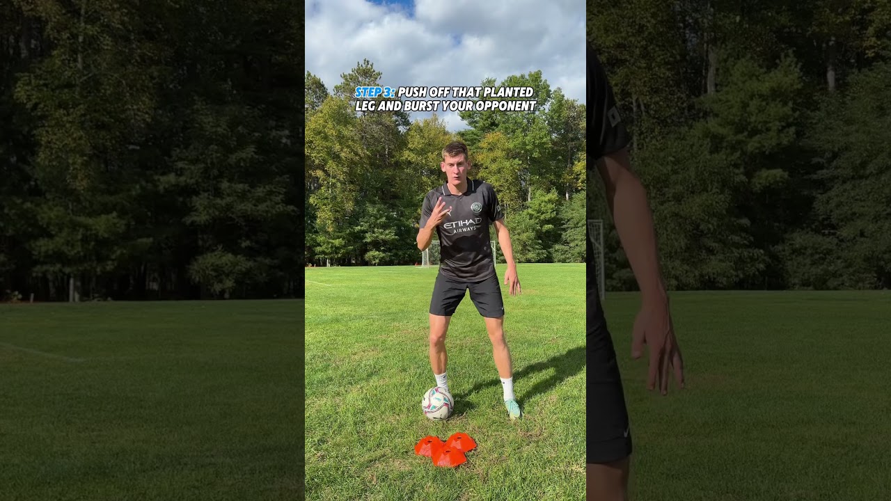 J&eacute;r&eacute;my Doku Body Feint Tutorial #bodyfeint #j&eacute;r&eacute;mydoku #soccerskills #mancity #footballtraining