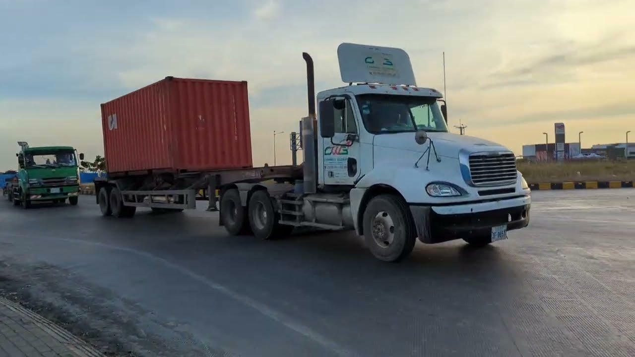 he Power of Heavy Trucks Descending and Climbing a Bridge