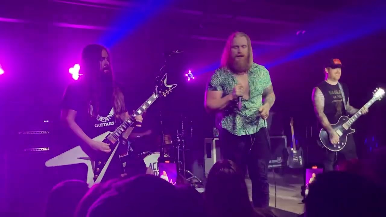 Blacktop Mojo - It won’t last @ the skyway Minneapolis Mn 7/23/23