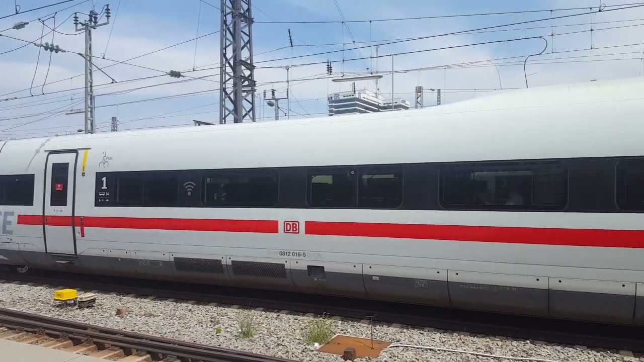 ICE 4 vs. ÖBB-International Railjet in München Hbf: ICE518 Dortmund Hbf,RJX65 Budapest-Keleti