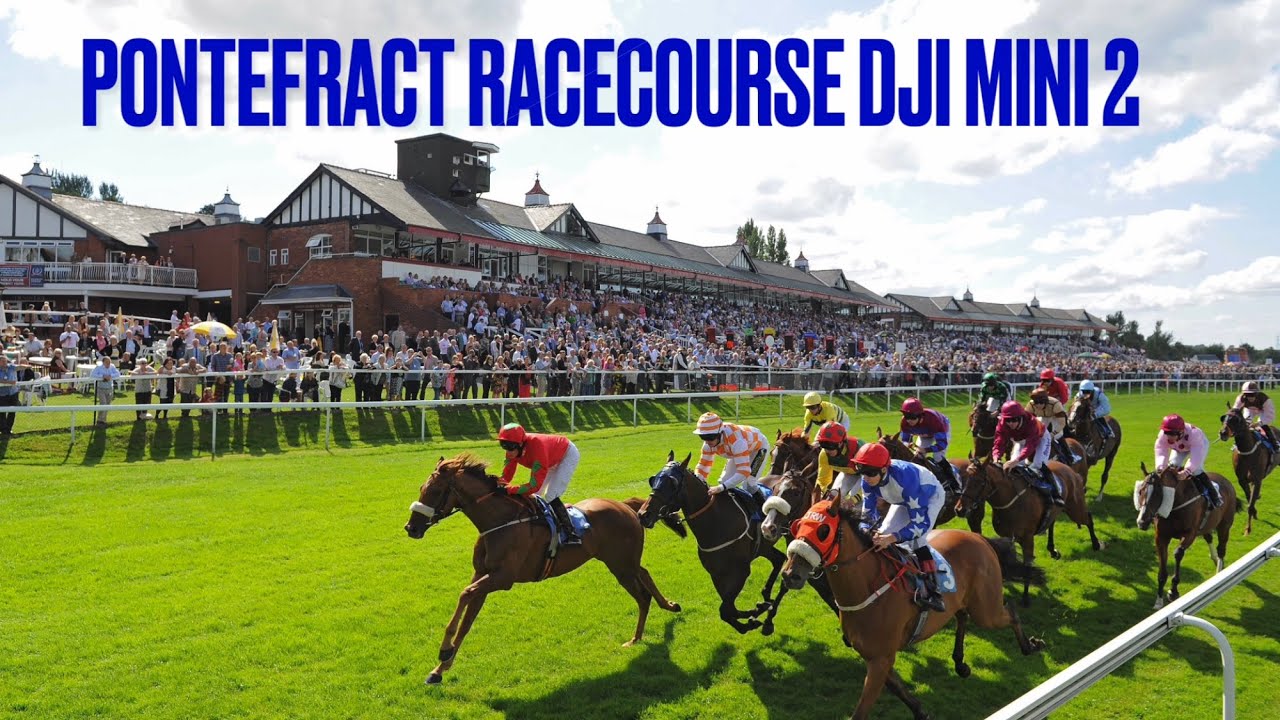 DJI Mini 2 | Pontefract Racecourse & Park Fly Around.