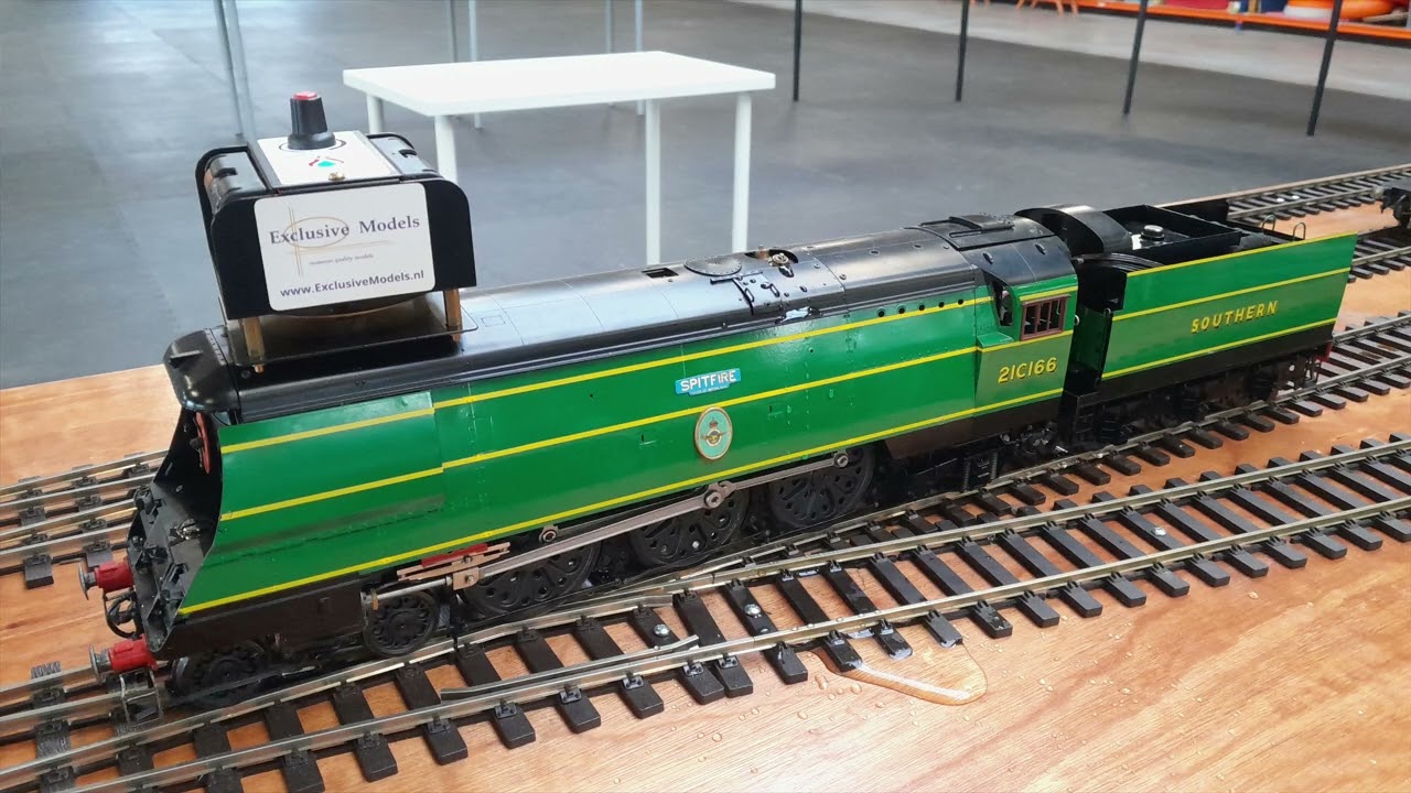 Testing two Aster engines: AD60 Bayer-Garratt and Battle of Britain Class 