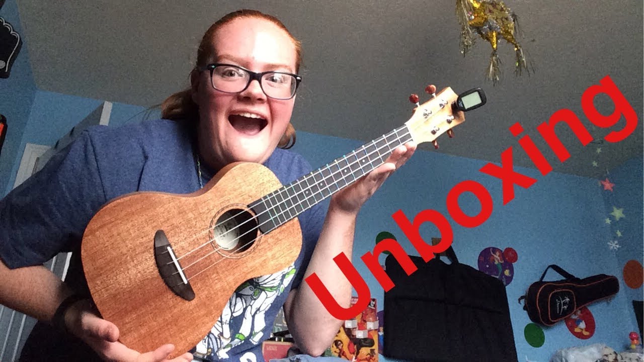 Unboxing the Donner Concert Ukulele Mahogany DUC-1