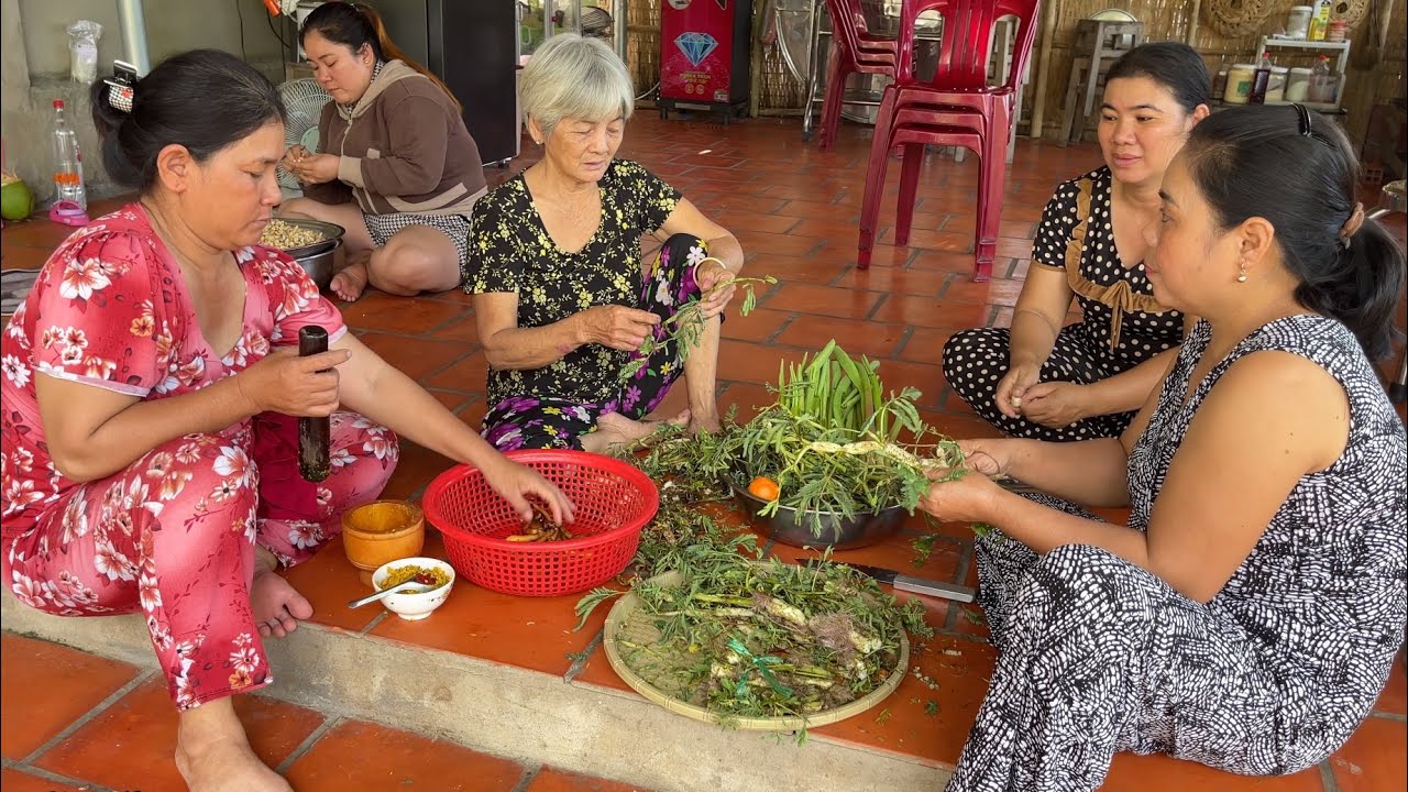 Anh Chị Tư Chuẩn Bị Về Phan Thiết & Cô Hai Vào Bếp Đãi Cả Nhà Anh Chị Tư Món Bún Cá / NCMT 256
