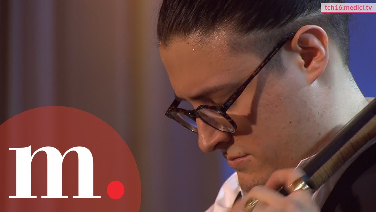 Santiago Cañón-Valencia se asegura un lugar en la final de TCH16 con esta pieza en 2019