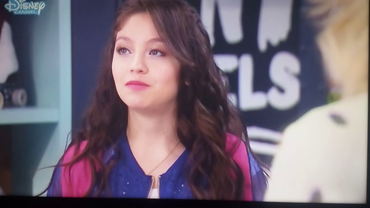 (soy Luna) Luna découvre que la relation entre Mathéo est Fernanda un mensonge