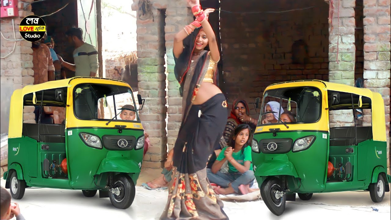 नई बहू का टैंपू ड्रांस । टेंपो वाले दुपट्टा उड़ा जाये ना टैंपू धीरे चला #Pushpa_Shastri