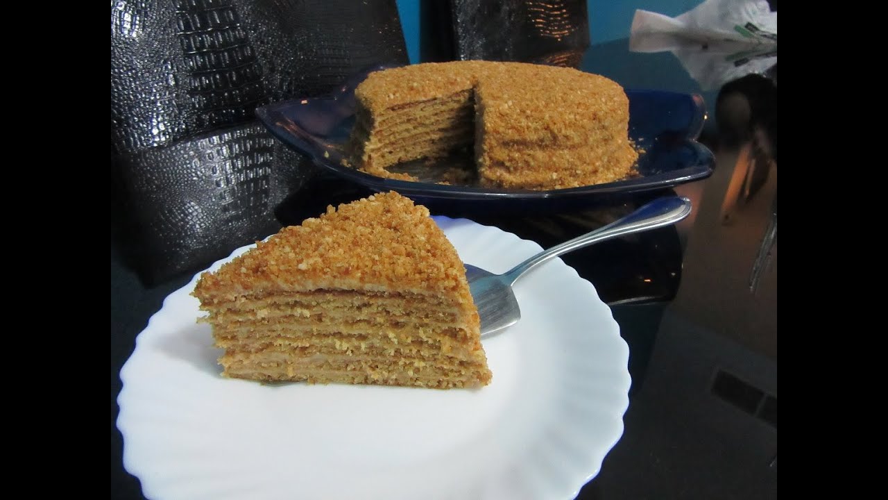 كيكة العسل الروسية ( Honey cake )