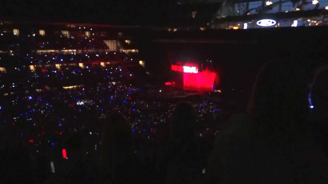 Taylor Swift Red Tour Concert Opening @ Cowboys Stadium