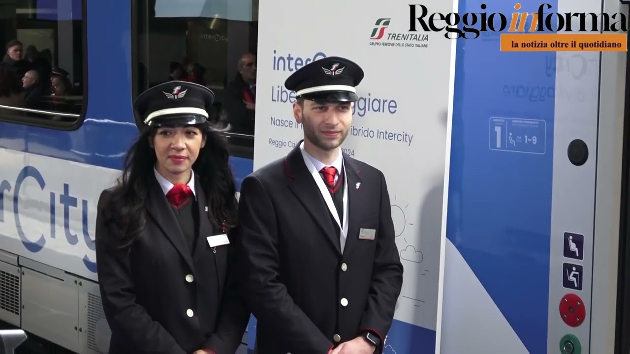Presentato a Reggio il nuovo treno IC ibrido