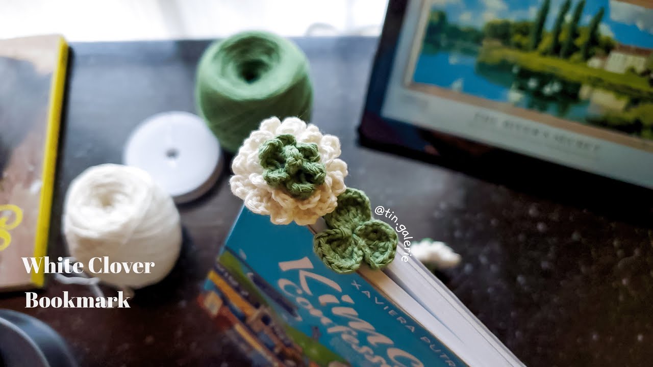 Crochet white clover flower as a bookmark ☘️